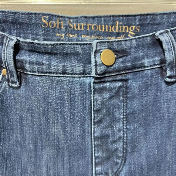 Soft Surroundings Womens Blue Distressed Denim Lean Flare Jeans M 33x29 Mid Ris - Picture 6 of 13